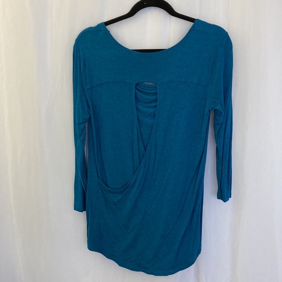 NWOT DKNY teal blue swoop neck top - size small - Picture 5 of 8